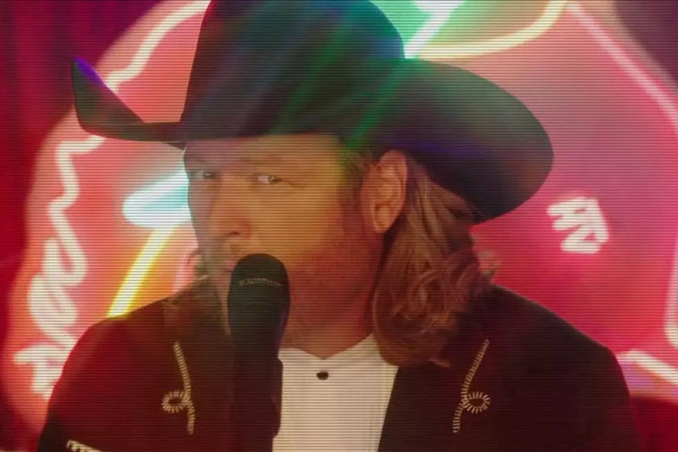 Will Blake Shelton Lead the Week’s Most Popular Videos?